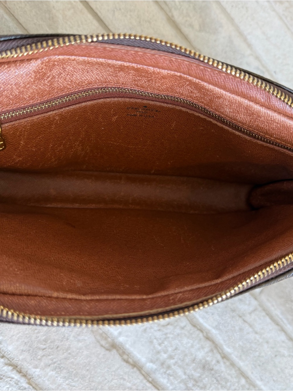Louis Vuitton Vintage Marly Dragonne GM Monogram Clutch - Picture 8 of 16